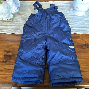Carter’s Navy Bluer new no tags Size 2T ski jumpers